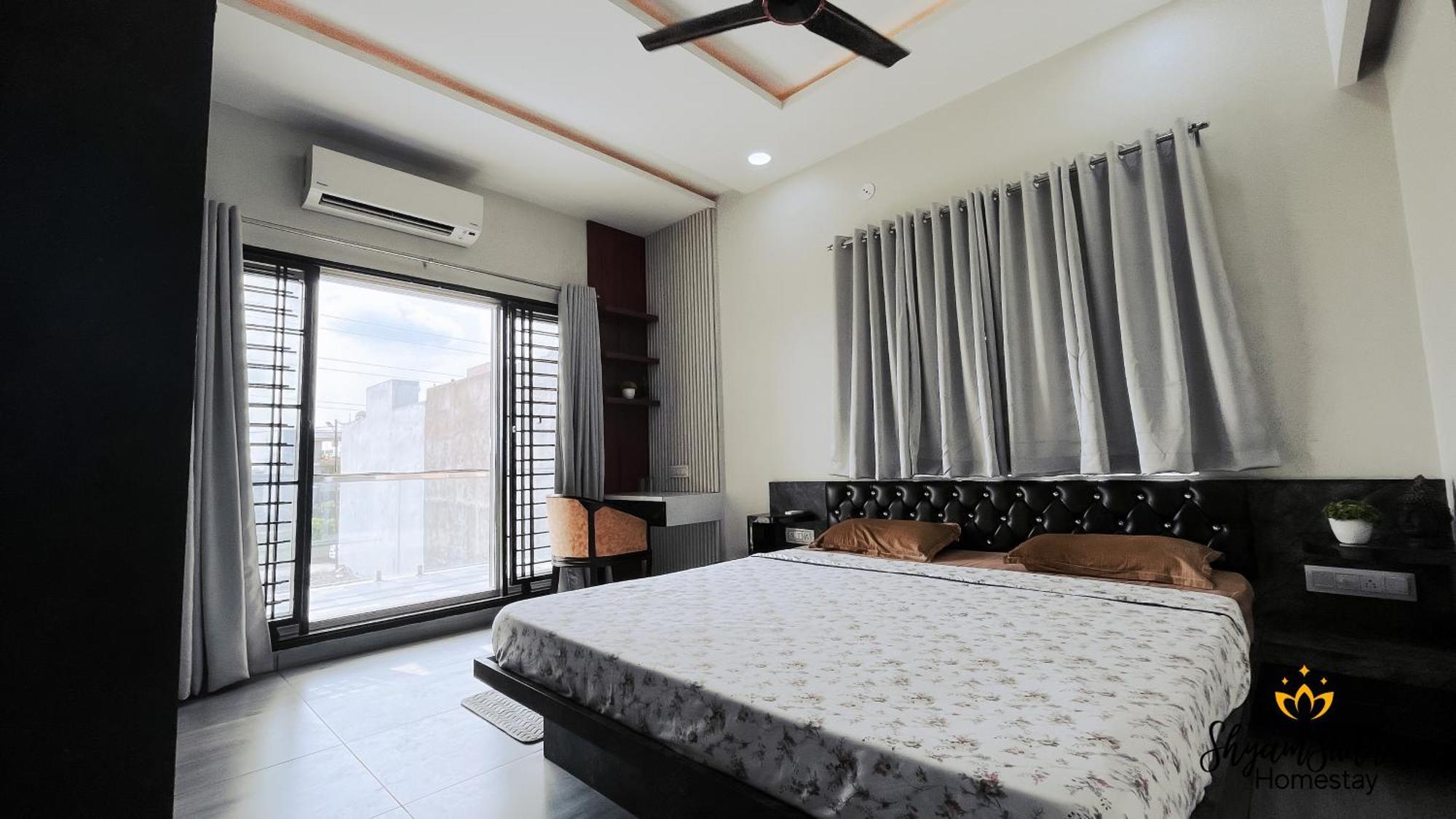 Shyam Sudha Home Stay 乌贾因 外观 照片